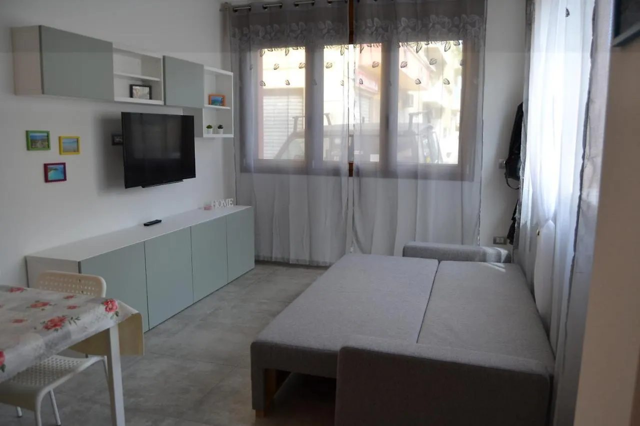 Appartamento Becky'S House Casa Vacanze Quartu SantʼElena
